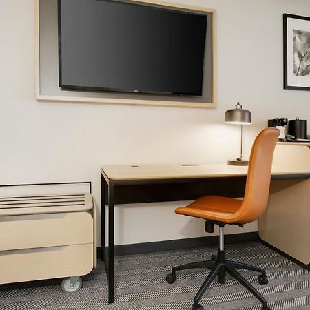Courtyard By Marriott Indianapolis South Hotel Екстериор снимка