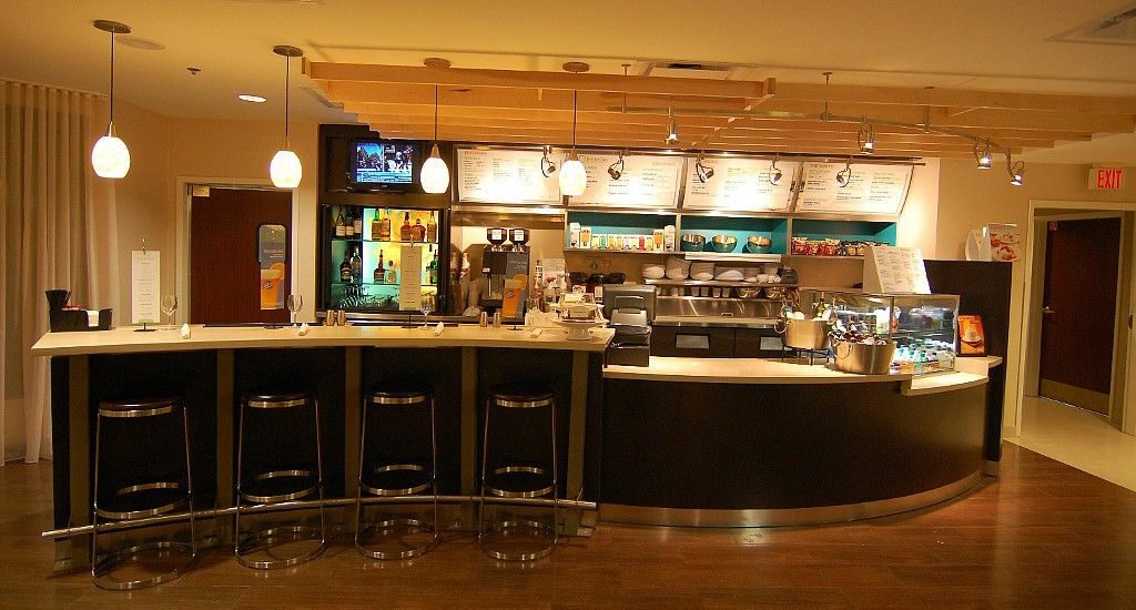 Courtyard By Marriott Indianapolis South Hotel Екстериор снимка
